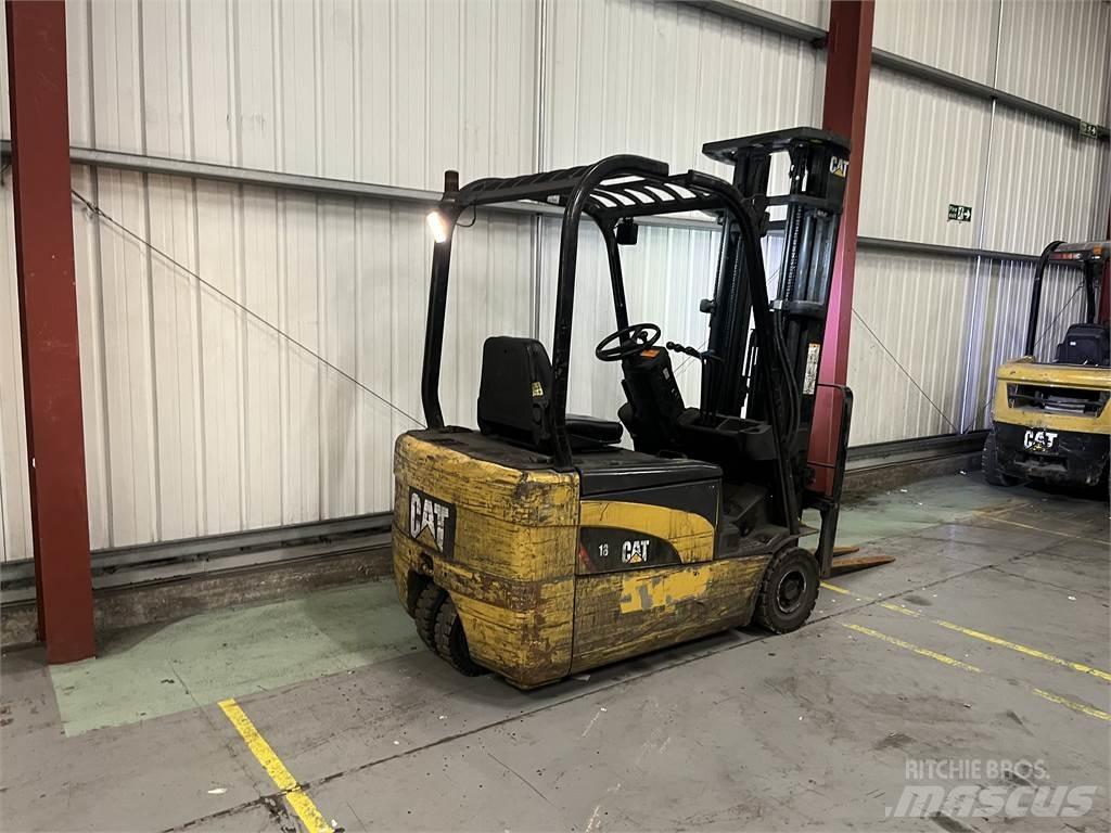 CAT EP18NT Elektro Stapler