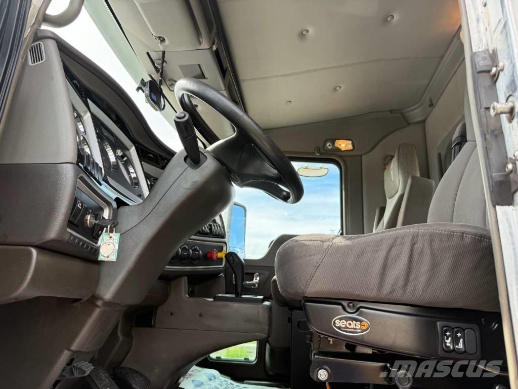 Kenworth T 800 Sattelzugmaschinen