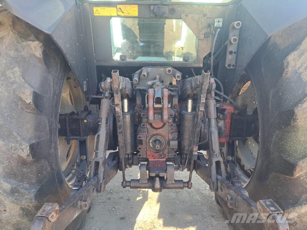 Valmet 8750-4 Traktoren