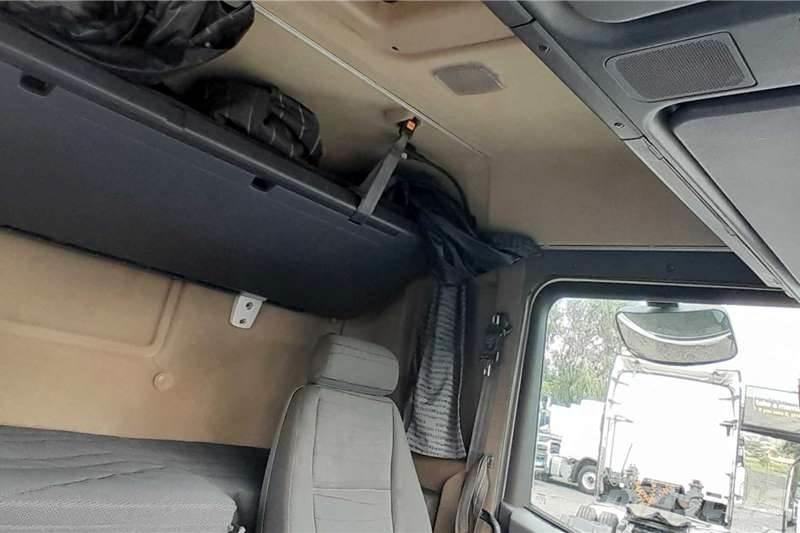 Scania G460 Andere Fahrzeuge