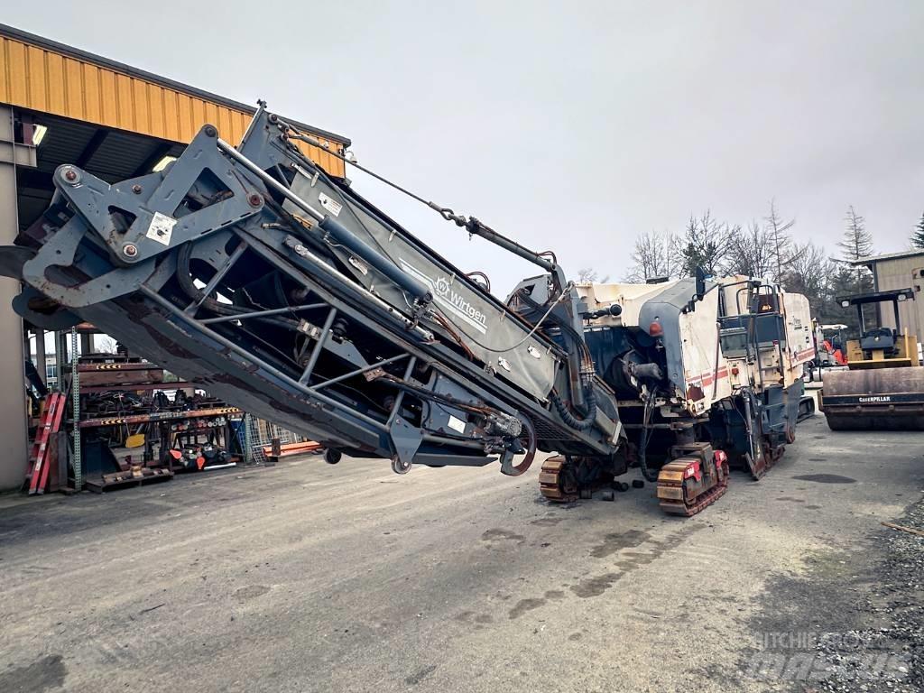Wirtgen W200 Asphaltfräsen