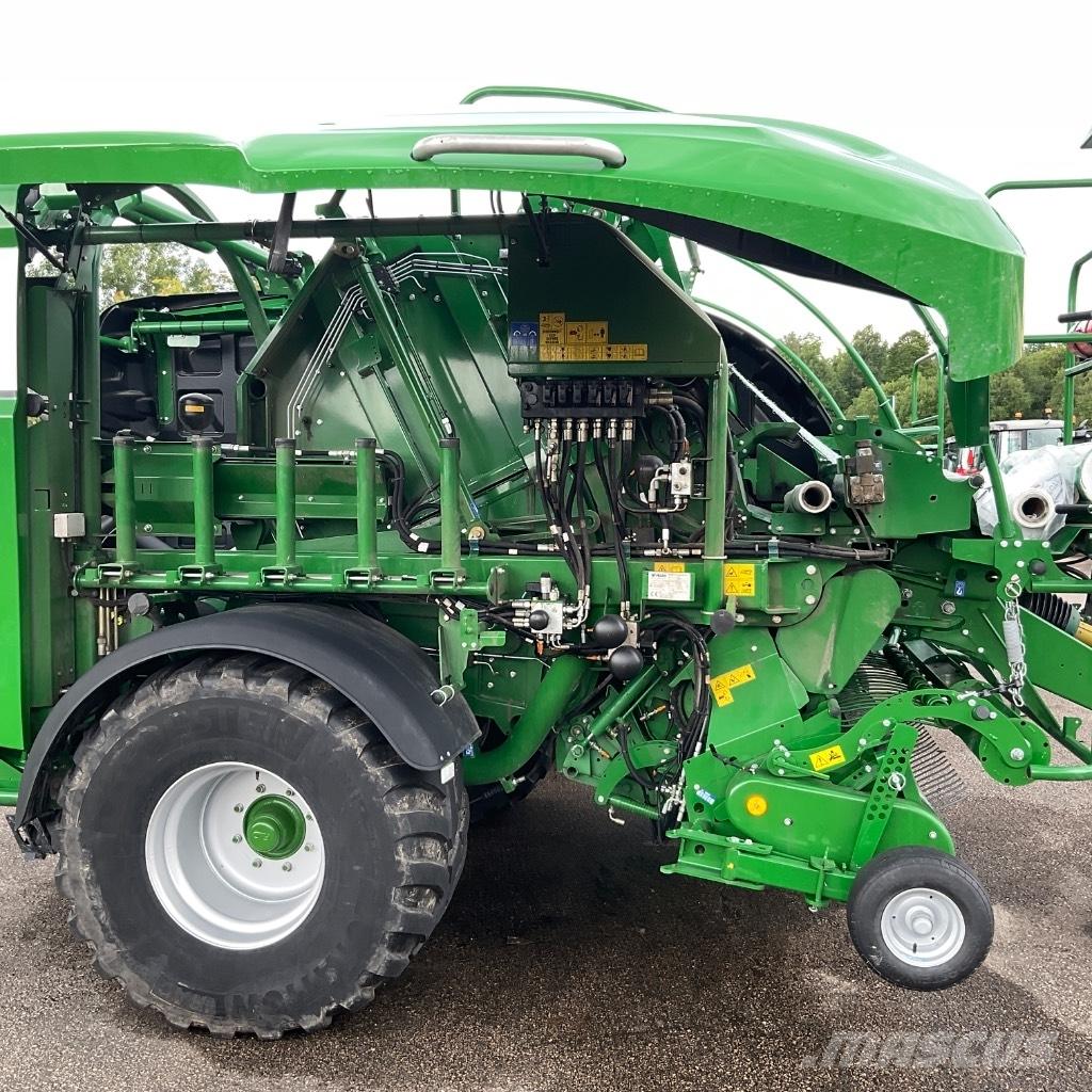 McHale Fusion 4 plus Rundballenpressen