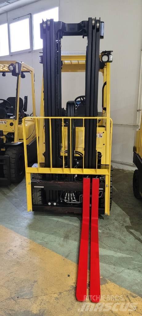 Hyster H 2.0 AS Gas Stapler