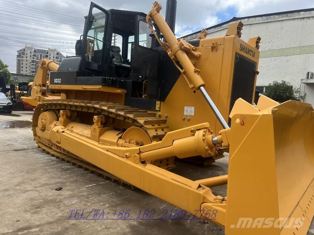 Shantui SD 32 Bulldozer