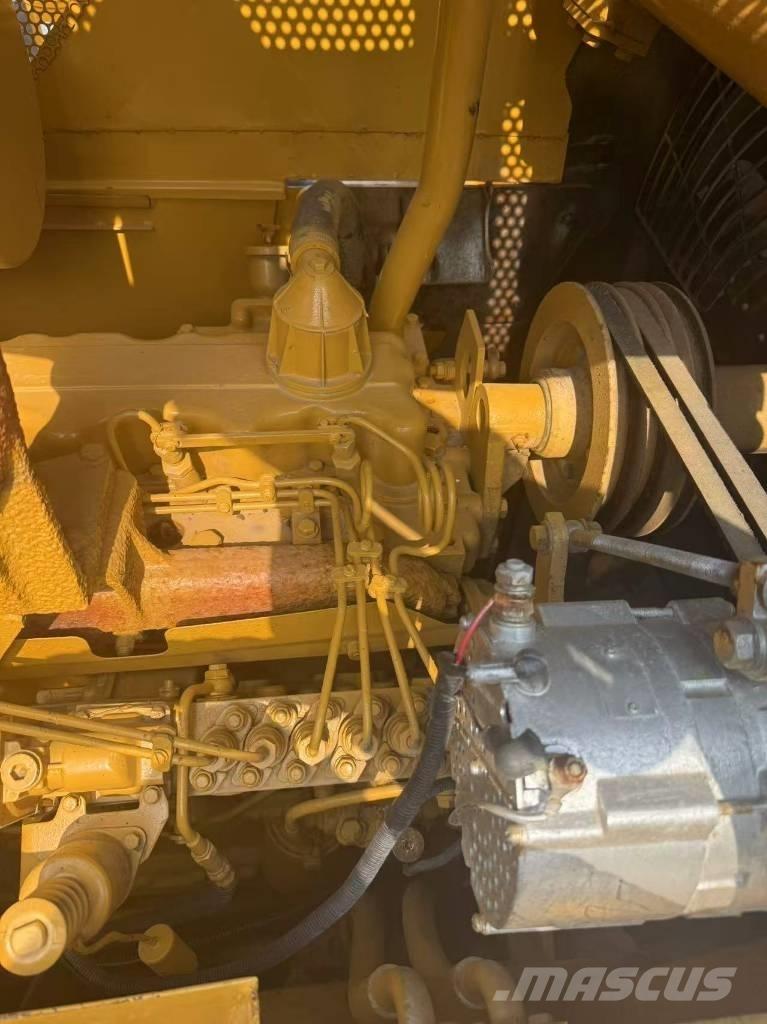CAT D 7 G Grader