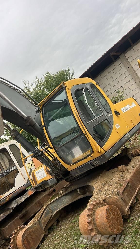 Volvo EC 210 LC Ketten