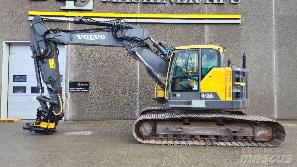 Volvo ECR 235 E L Raupenbagger