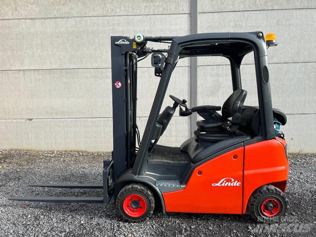 Linde H16T-01 Gas Stapler