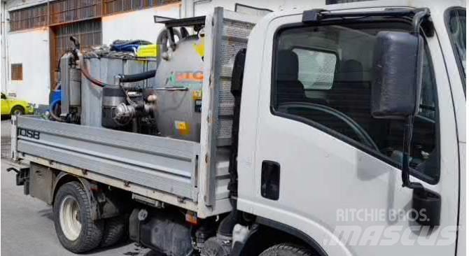 Isuzu N 1R 87A Kastenaufbau