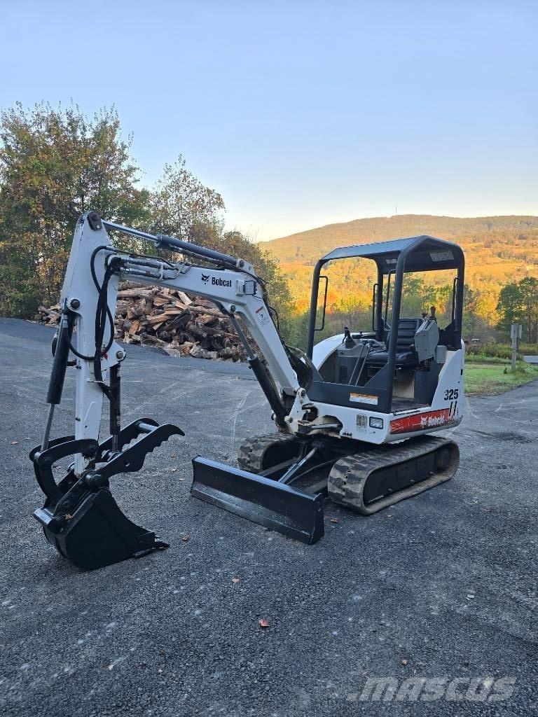Bobcat 325 G Minibagger < 7t