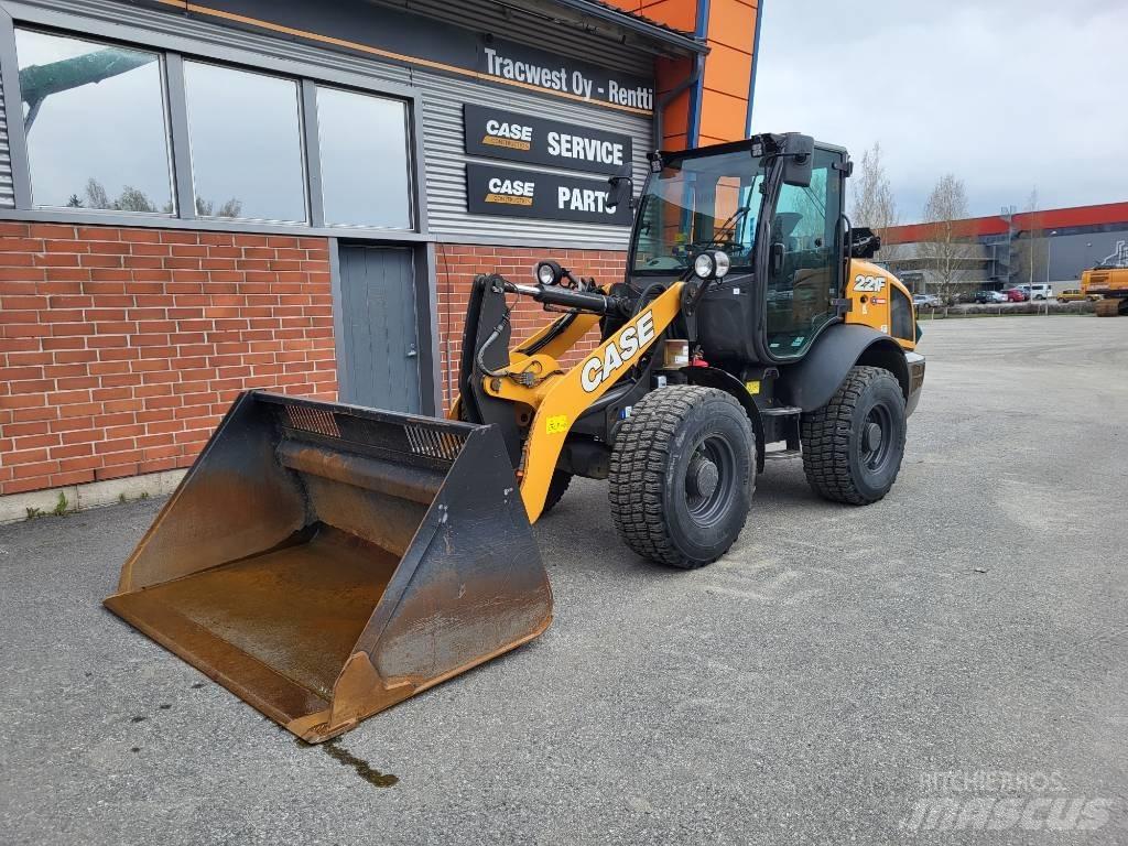 CASE 221 F Radlader