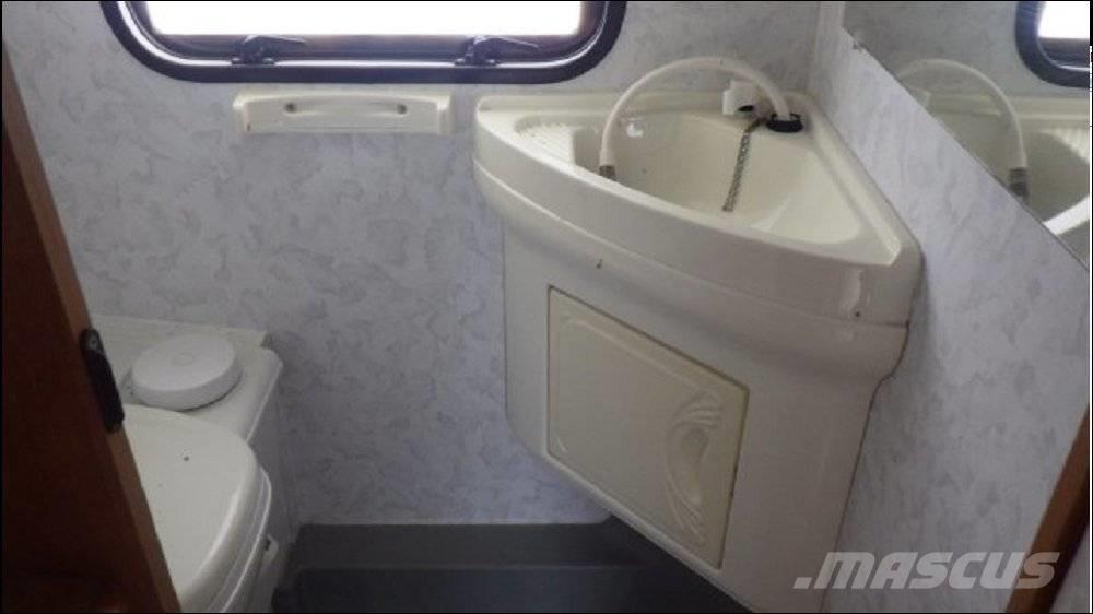 RAPIDO CLUB 42 CP Wohnmobile und Wohnwagen