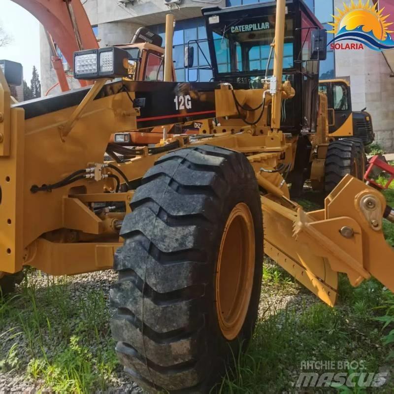 CAT 12 H Grader