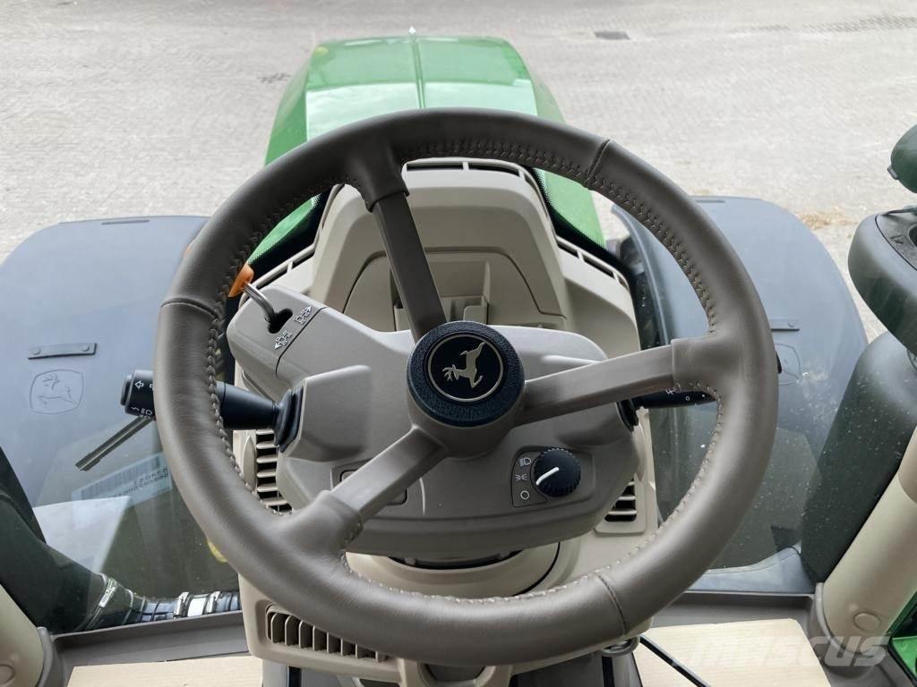 John Deere 6R250 Traktoren