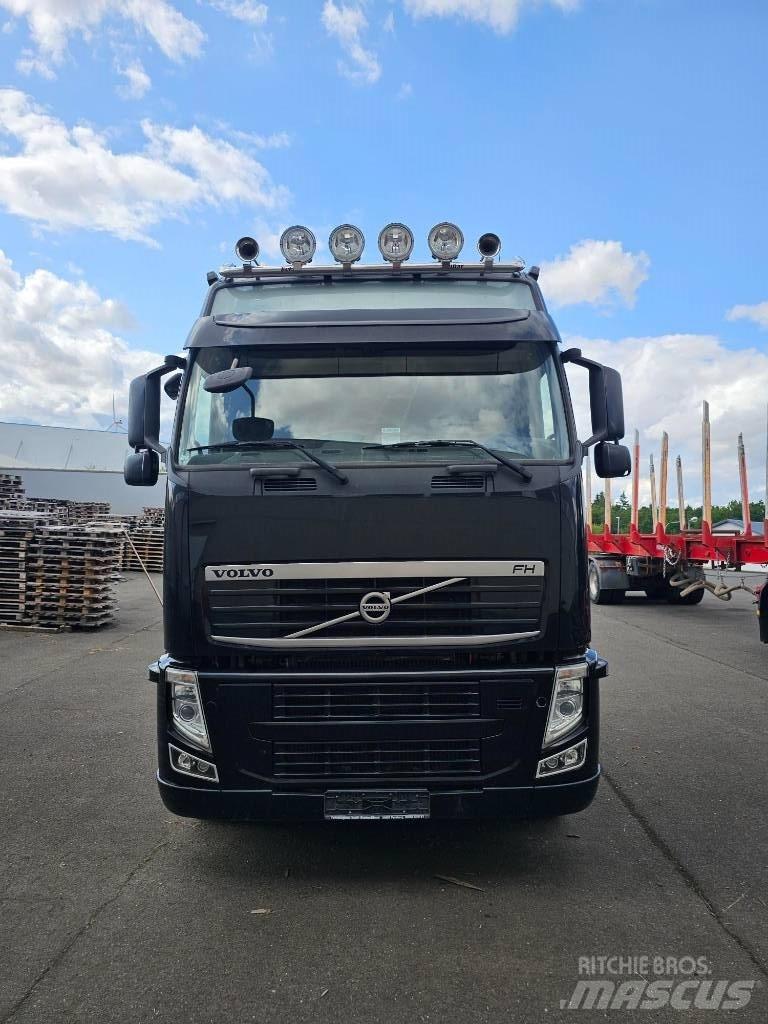 Volvo FM/FH-6X4R Holzfahrzeuge