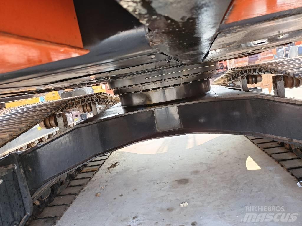 Doosan DX300-9 Raupenbagger