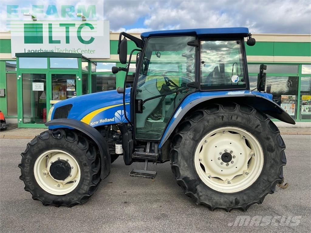 New Holland T 5030 Traktoren