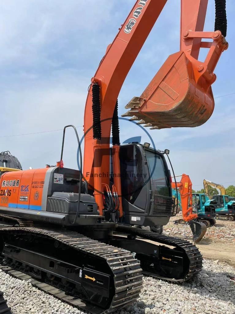 Hitachi ZX 200-3 Raupenbagger