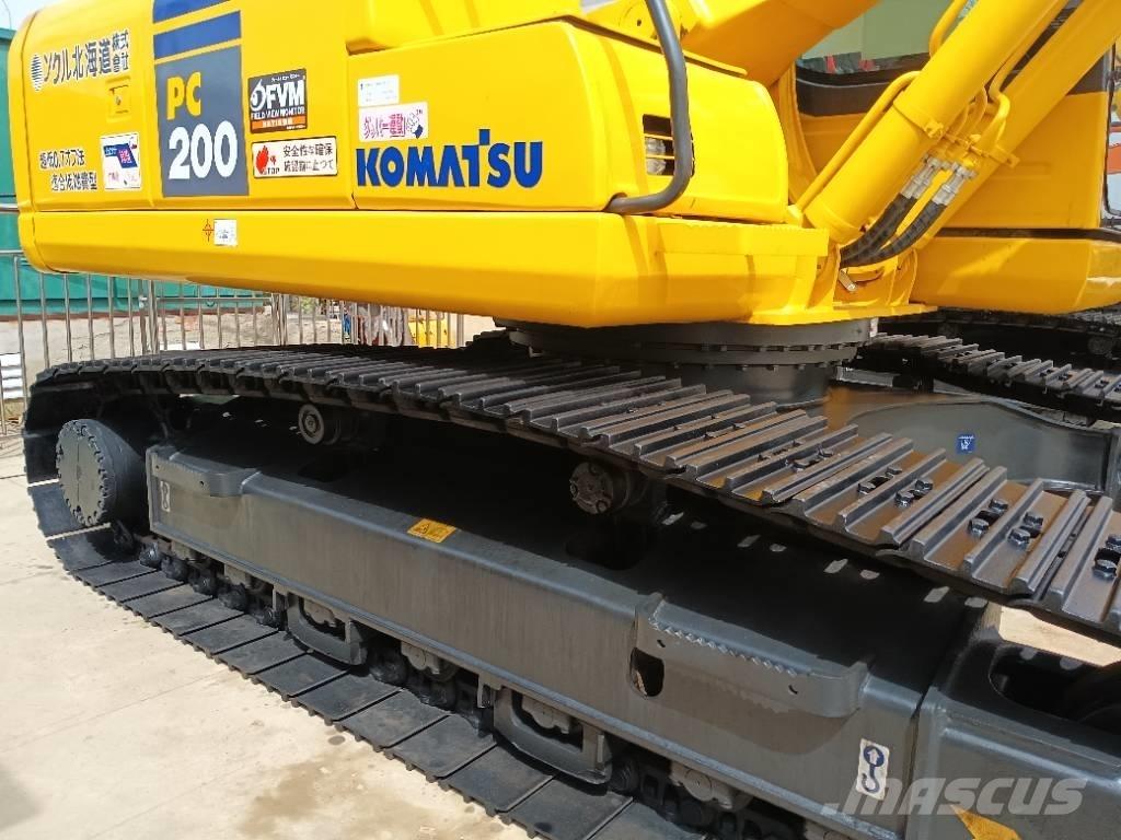 Komatsu PC 200-8 Raupenbagger