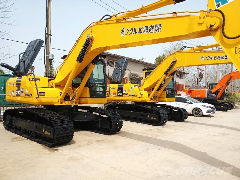 Komatsu PC 200-8 Raupenbagger