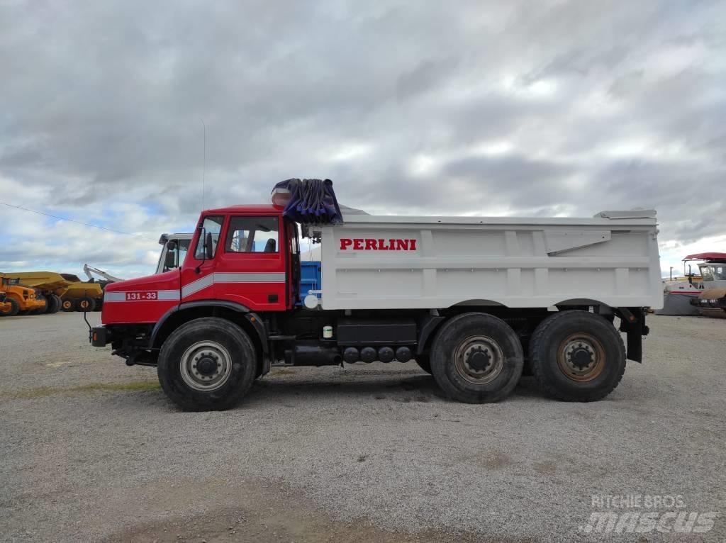Perlini 131.33D2/C1 Andere Fahrzeuge