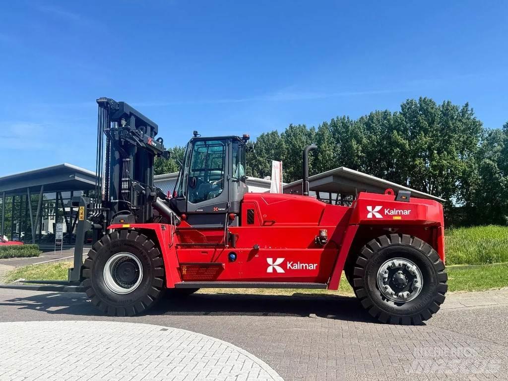 Kalmar DCG330-12 Diesel Stapler
