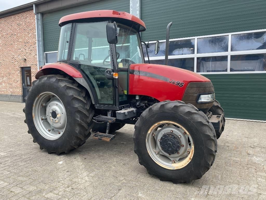 CASE JX 95 Traktoren