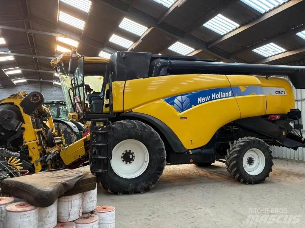 New Holland CX8070 Mähdrescher