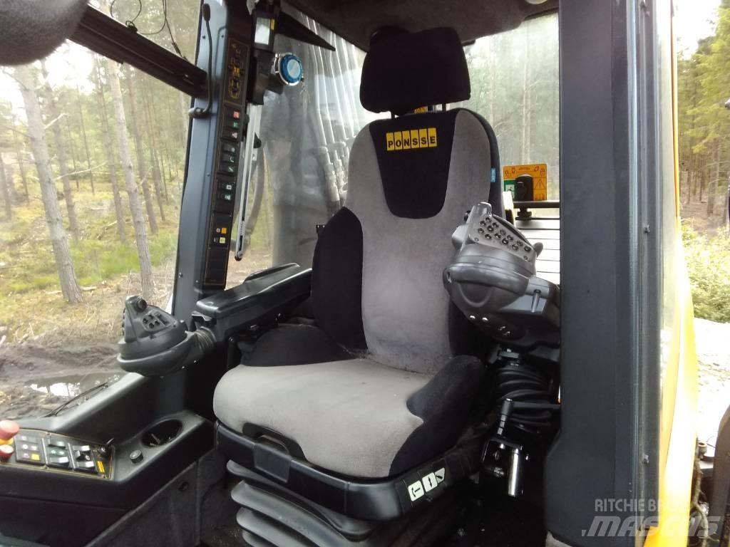 Ponsse SCORPION 8W Harvester