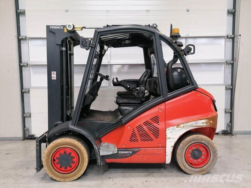 Linde H40T-02 Gas Stapler