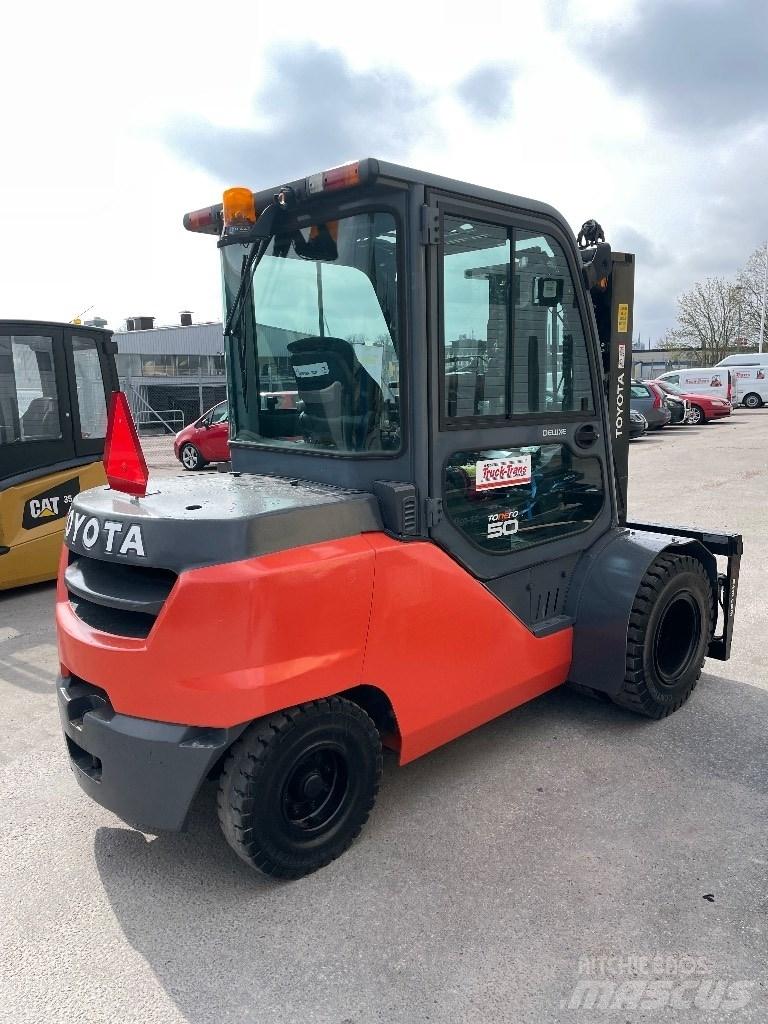 Toyota 40-8FD45N Diesel Stapler