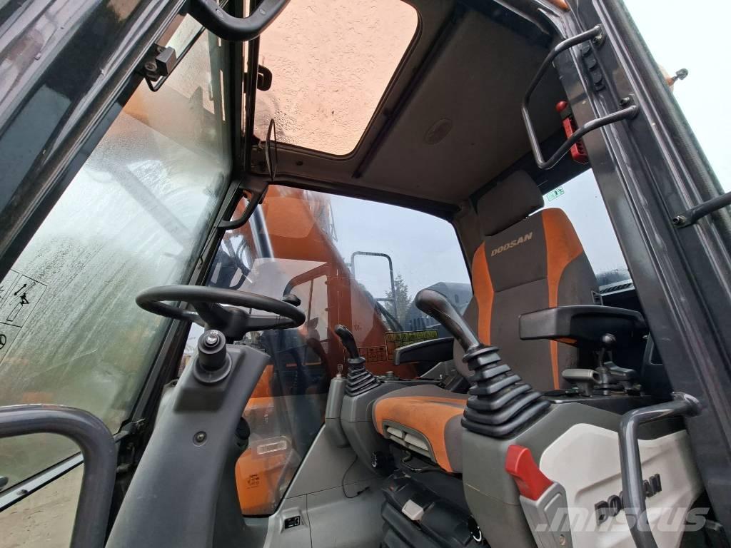 Doosan DX 165 W-5 Mobilbagger