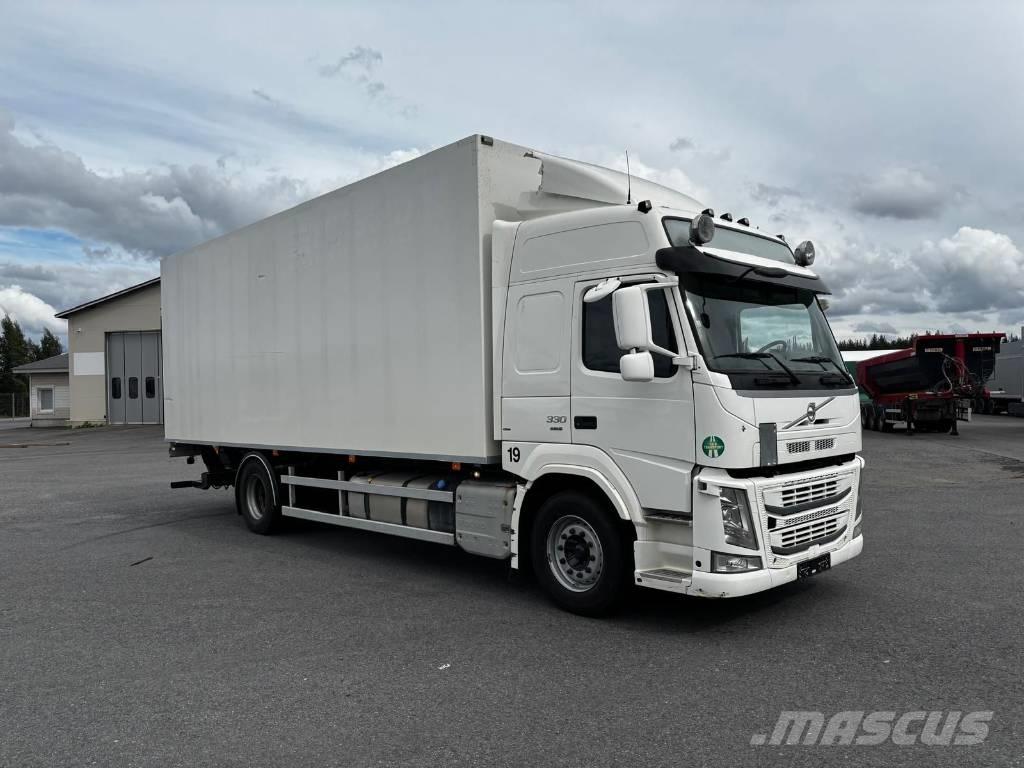 Volvo FM 330 Kastenaufbau