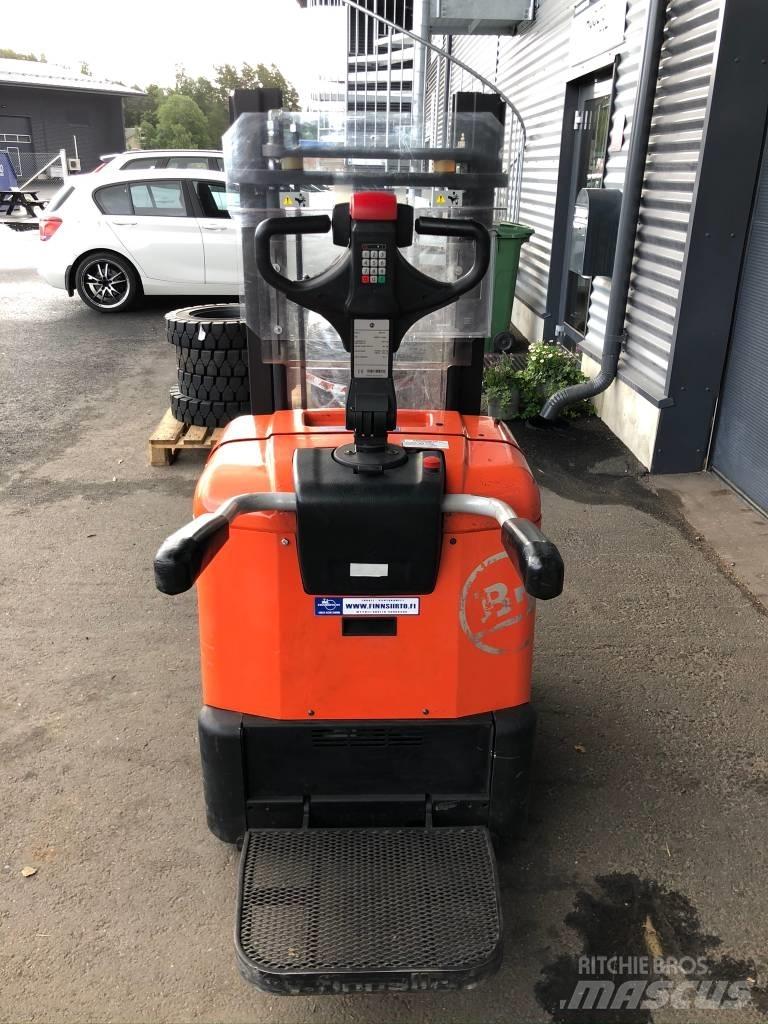 BT SPE 125 Selbstfahrstapler