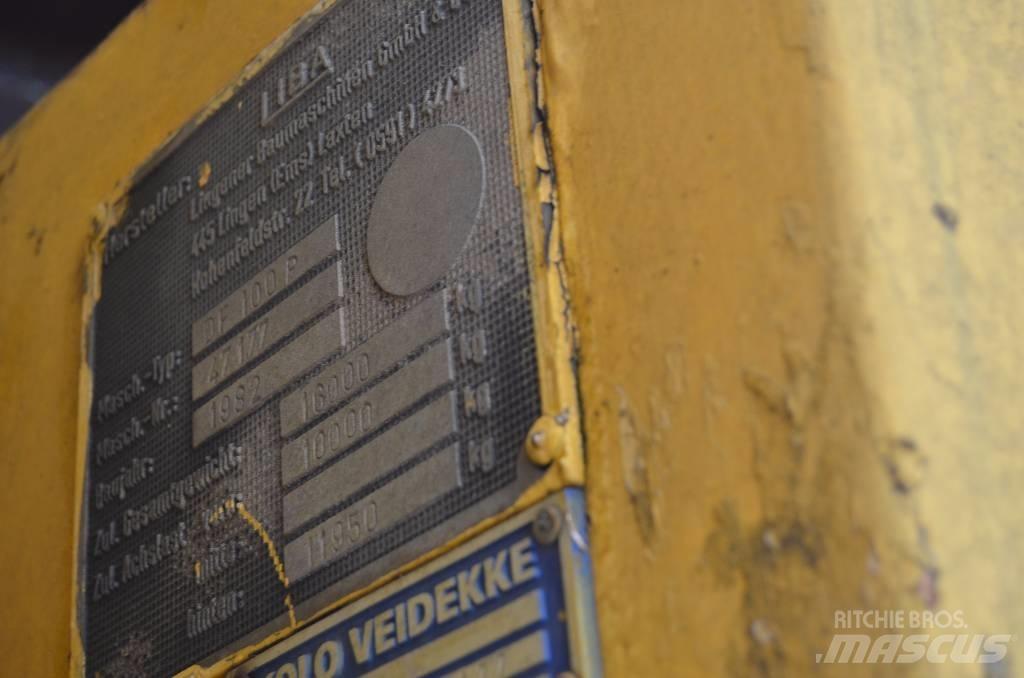 Demag DF 100 P Strassenfertiger