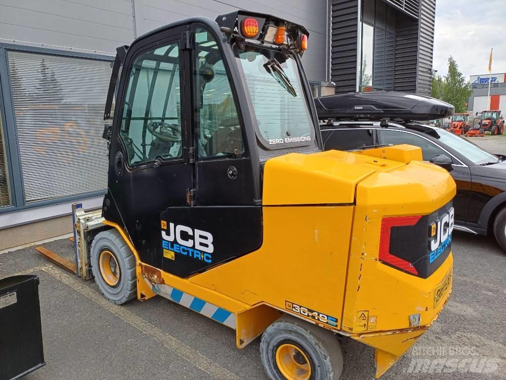 JCB Teletrukki Elektro Stapler