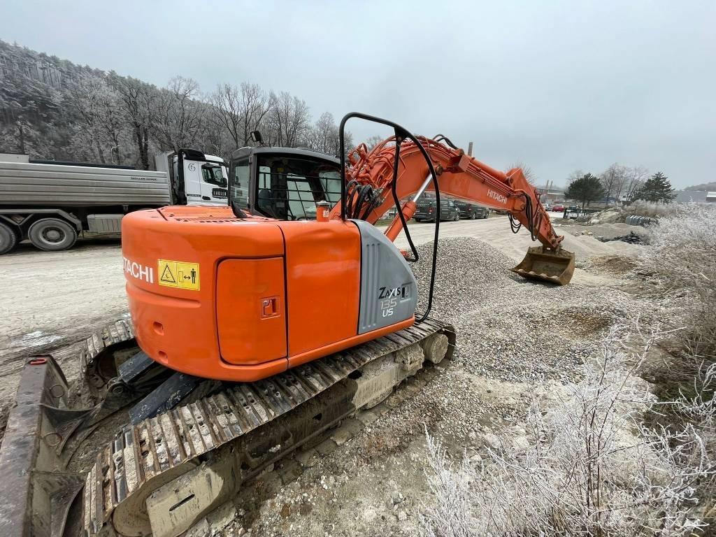Hitachi ZX 135 US Raupenbagger