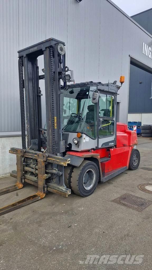 Kalmar DCF 80-9 Diesel Stapler