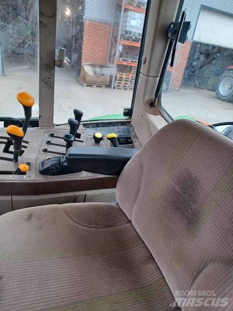 John Deere 6220 Traktoren