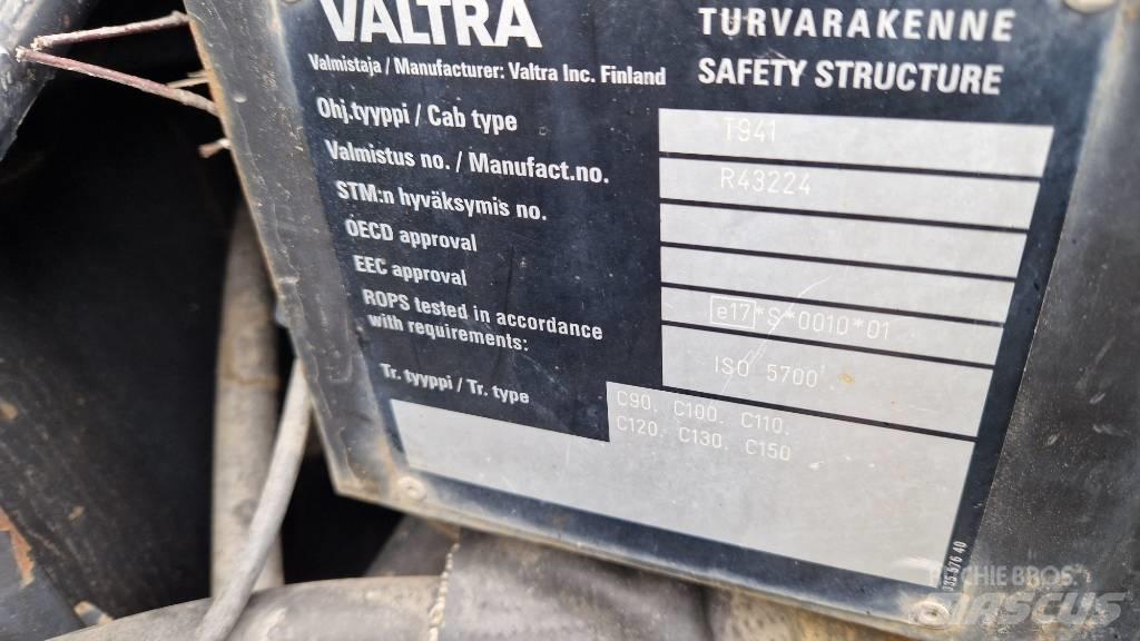 Valtra C 120 Traktoren