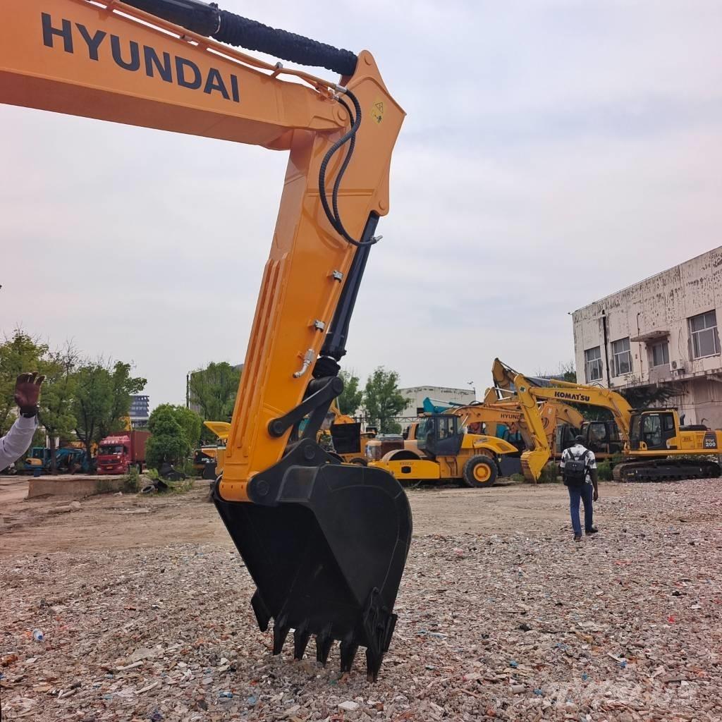 Hyundai 220LC-9S Raupenbagger