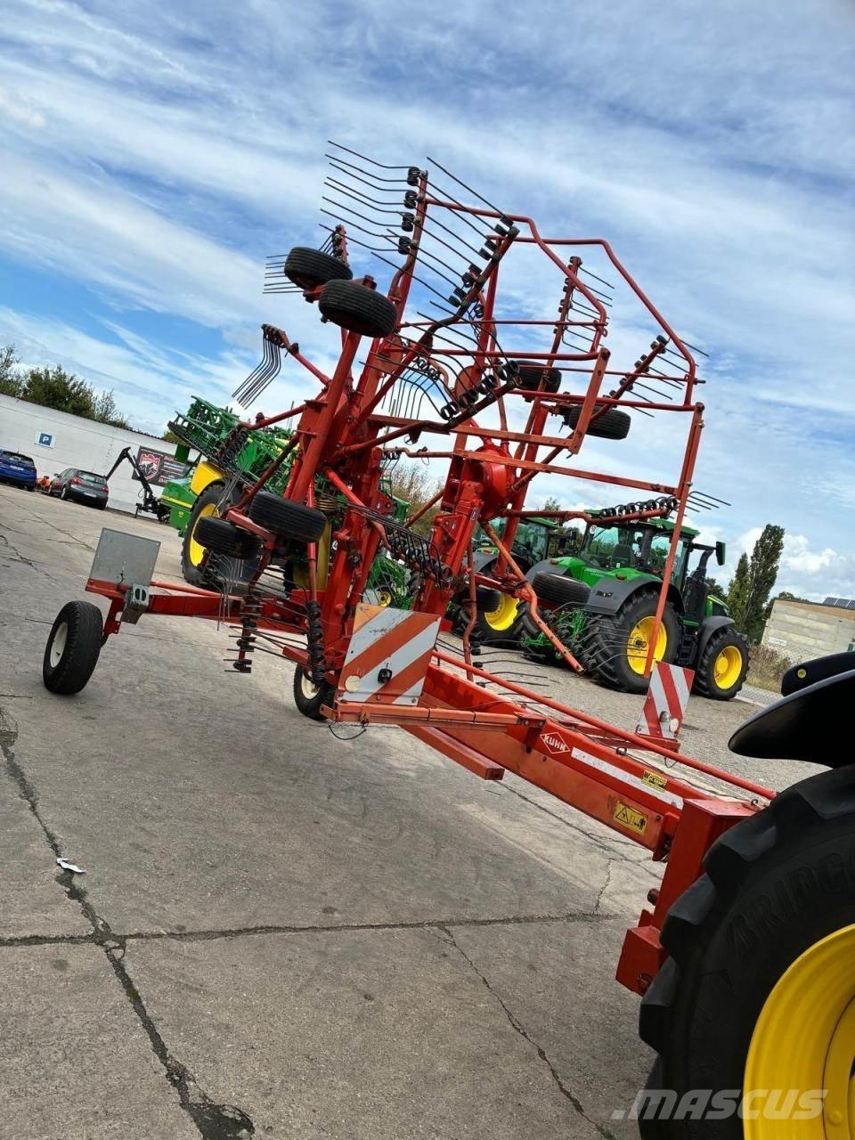 Kuhn GA 7301 Schwader