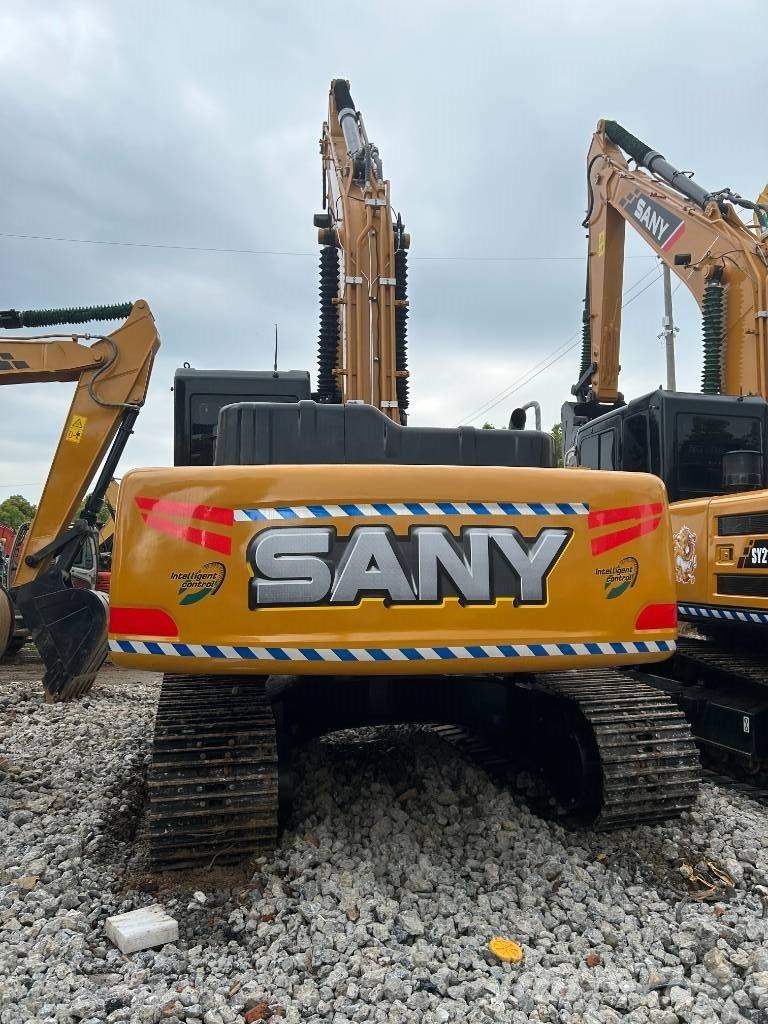 Sany SY 215 C Raupenbagger