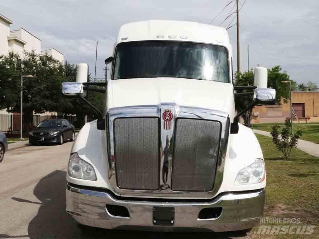 Kenworth T 680 Sattelzugmaschinen