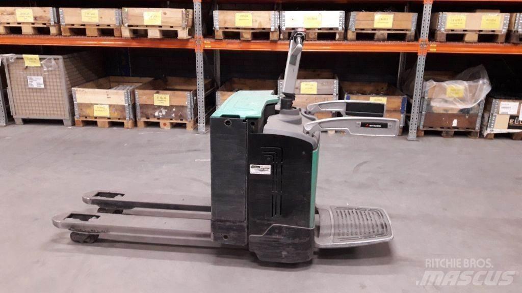 Mitsubishi PBV20N Niedergabelstapler