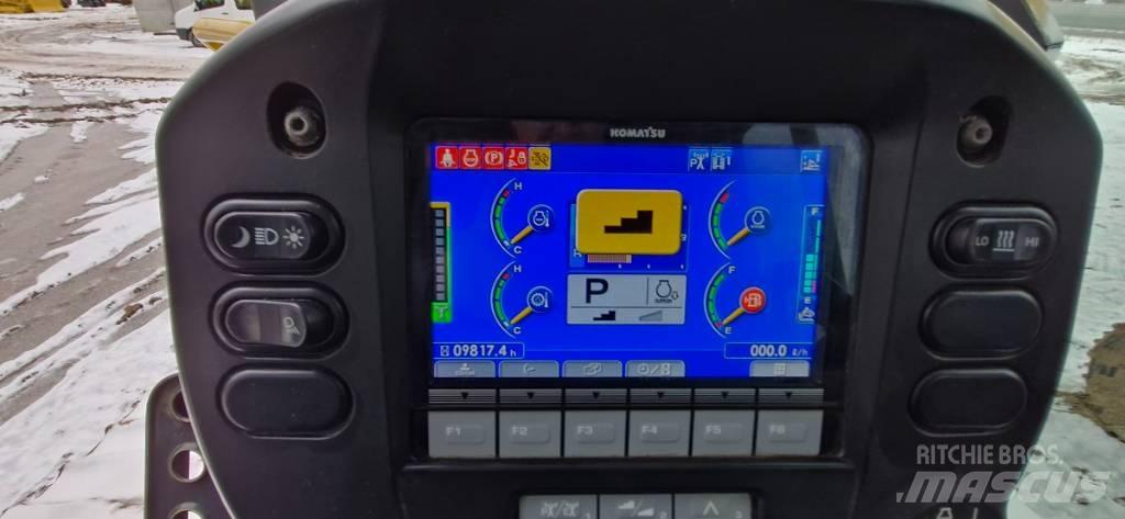 Komatsu D 61 PX -24 Bulldozer