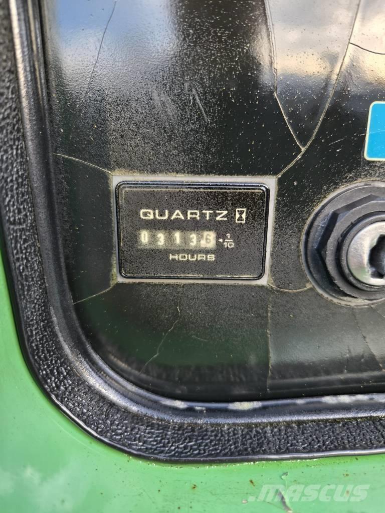 JLG 600 AJ Gelenkteleskoparbeitsbühnen