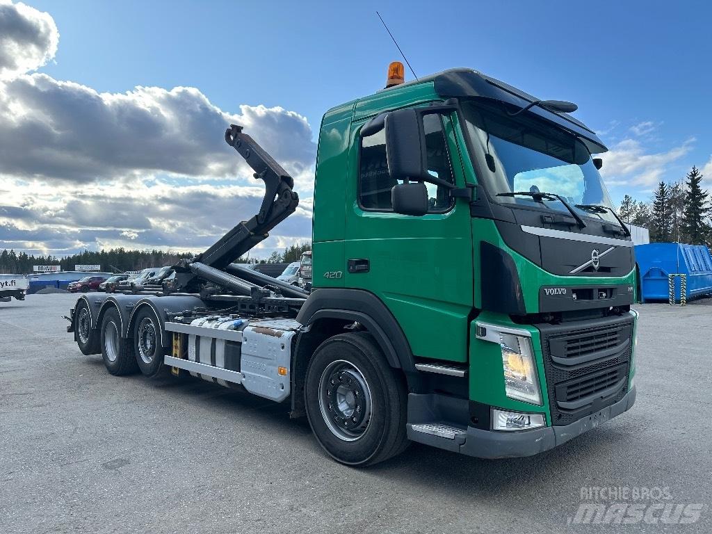 Volvo FM 420 8x2/4 Abrollkipper
