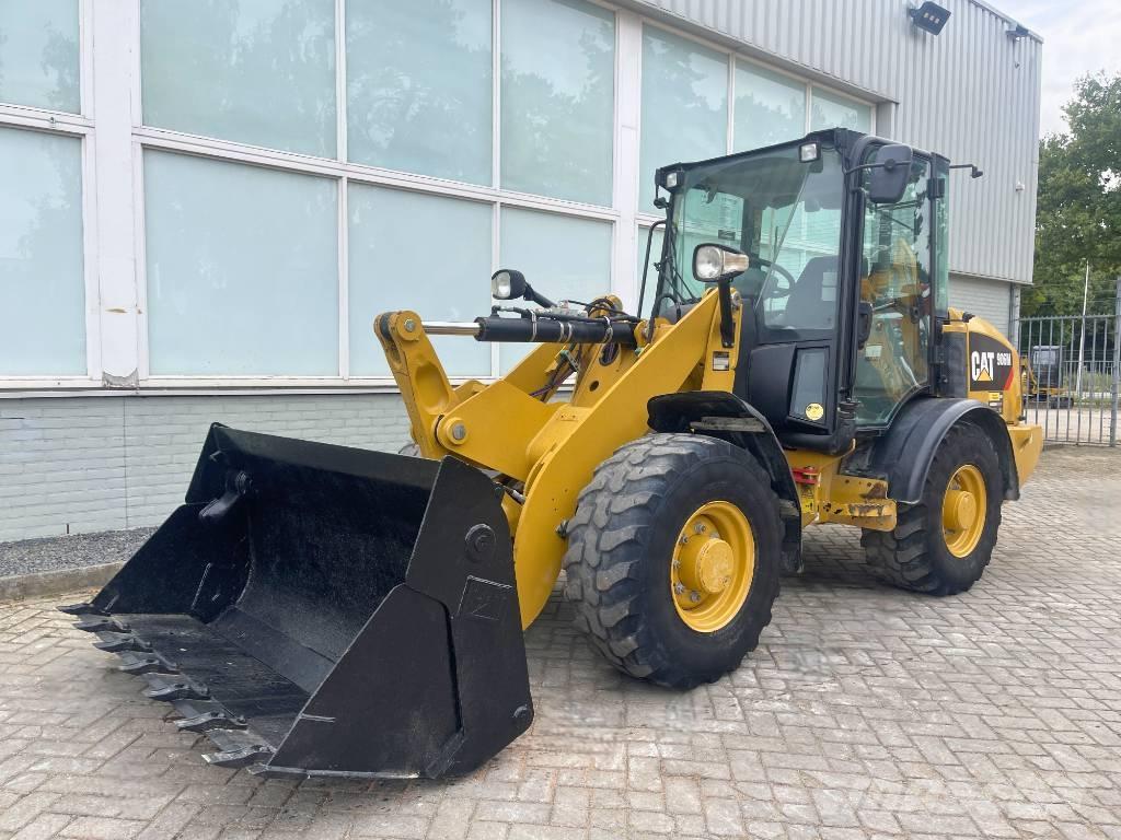 CAT 906 M    2018 Radlader