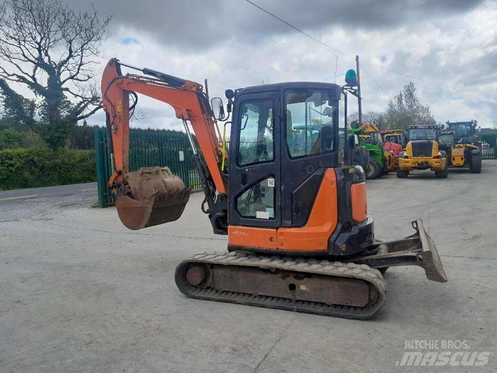 Hitachi ZX 40 Minibagger < 7t